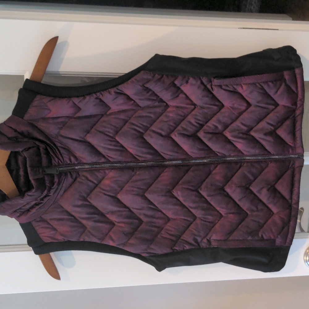 Calvin Klein Performance Women's Quilted Down Vest XL